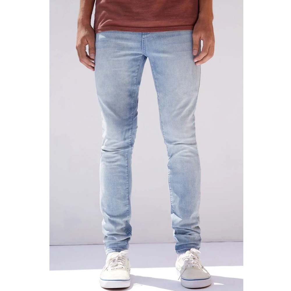 Pacsun NWT Stacked Skinny Jeans in Antique Light Wash Size 30 x 30